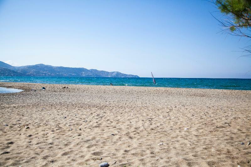 Minoas Hotel Amoudara Lasithiou エクステリア 写真